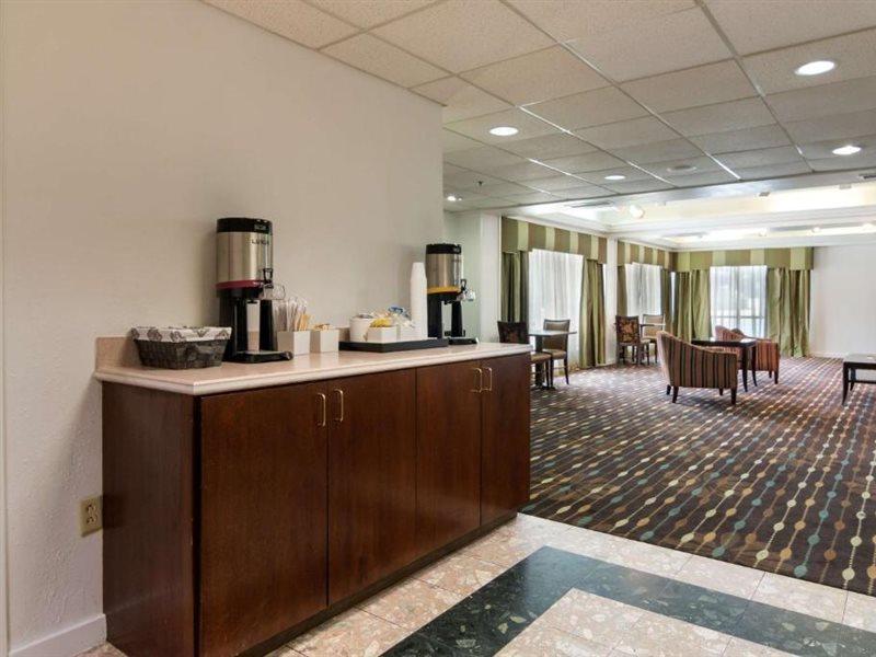Dublin Inn And Suites المظهر الخارجي الصورة
