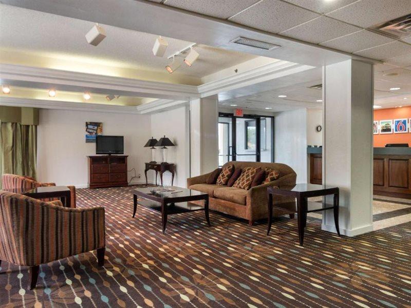 Dublin Inn And Suites المظهر الخارجي الصورة