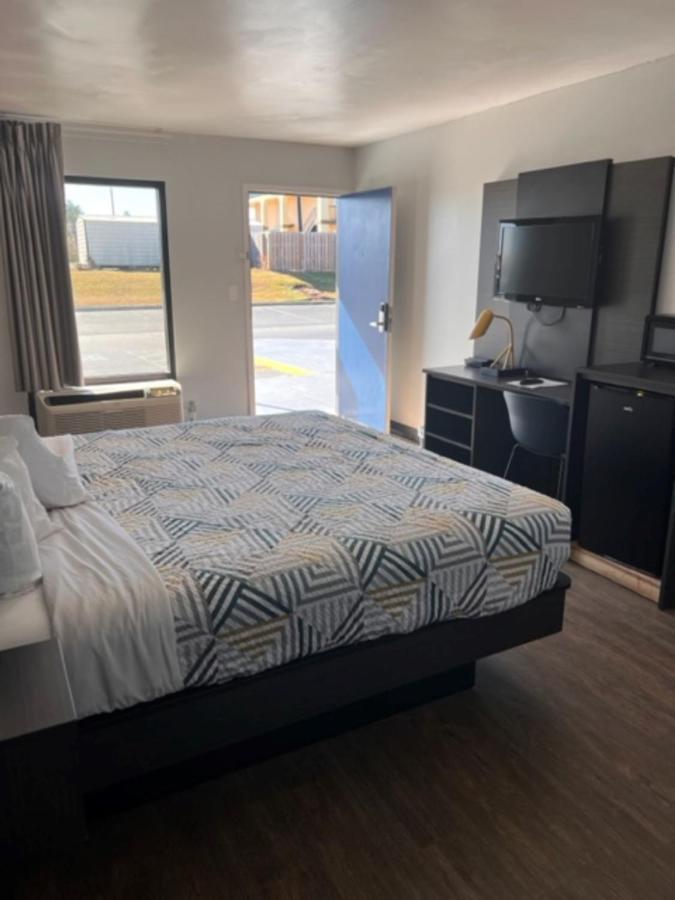 Dublin Inn And Suites المظهر الخارجي الصورة