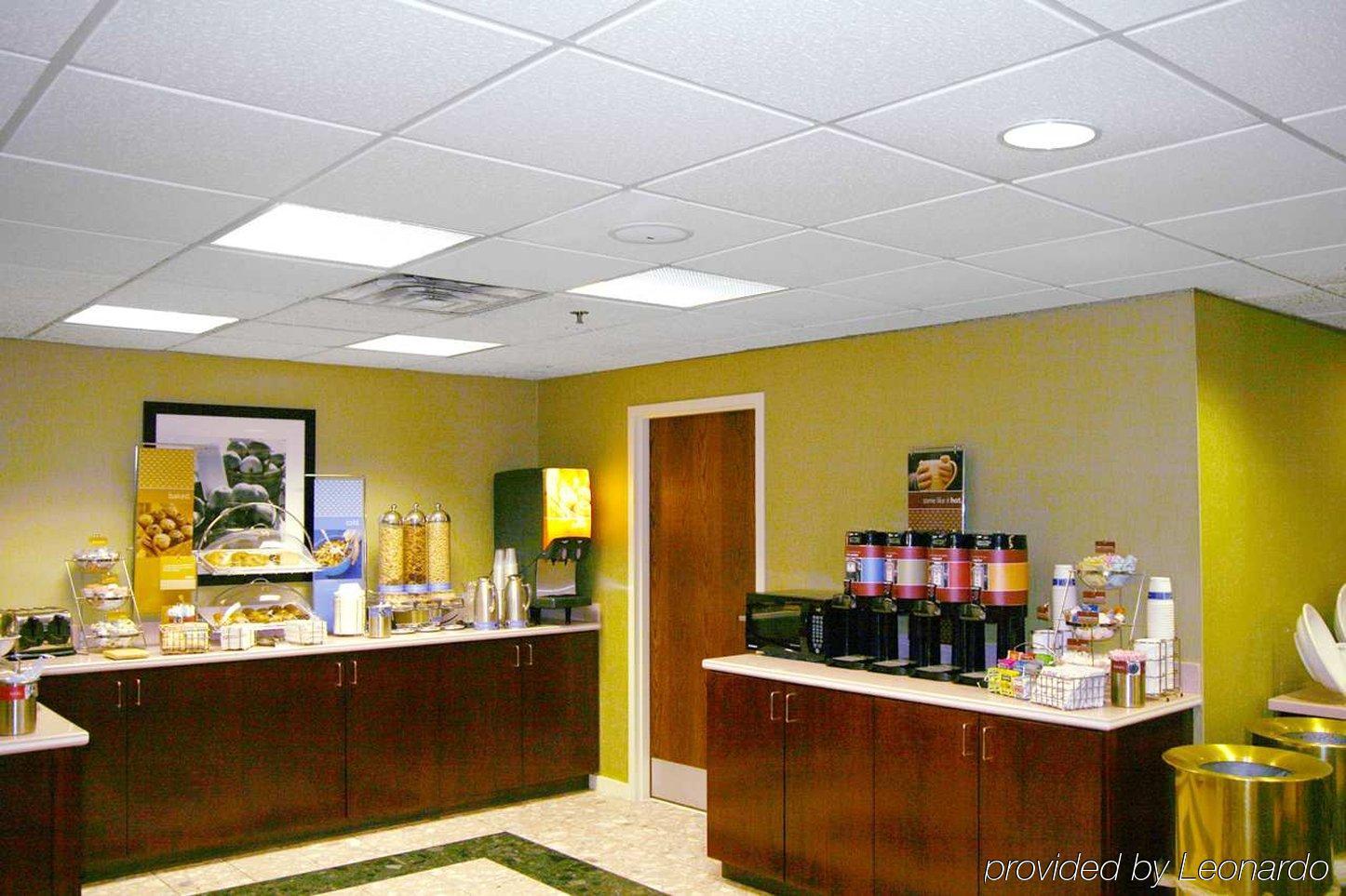 Dublin Inn And Suites المطعم الصورة