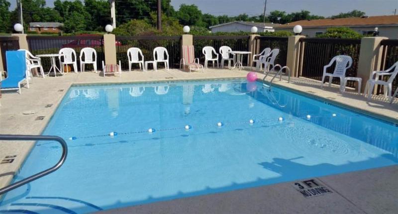 Dublin Inn And Suites المظهر الخارجي الصورة